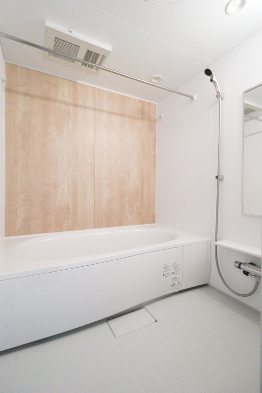 バス・シャワールーム　図面と現状に相違がある場合には現状を優先