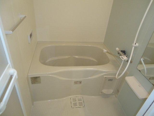 バス・シャワールーム　バスルーム