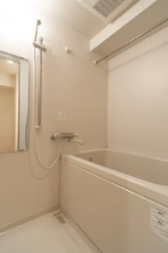 バス・シャワールーム　浴室