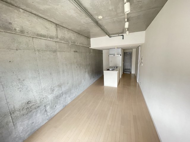 その他部屋・スペース　落ち着いて過ごせるお部屋なので、寝室にいかがでしょうか