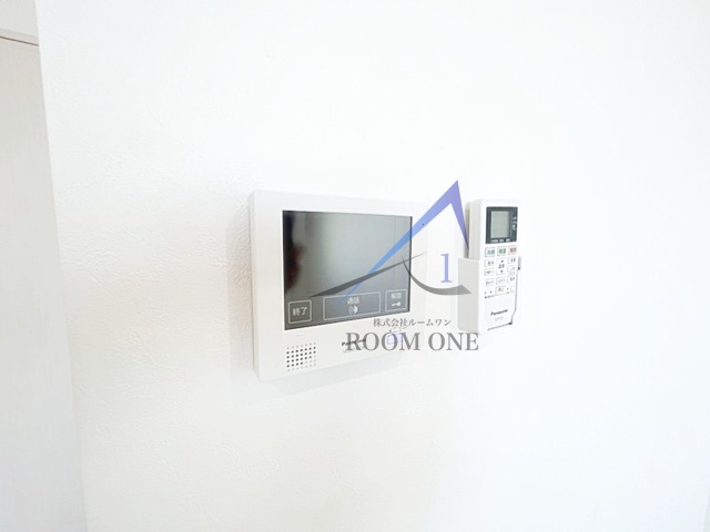 セキュリティ　モニター付きインターホンです。