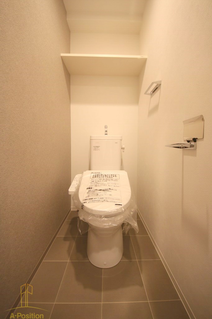 トイレ　アーバネックス梅田中崎町II