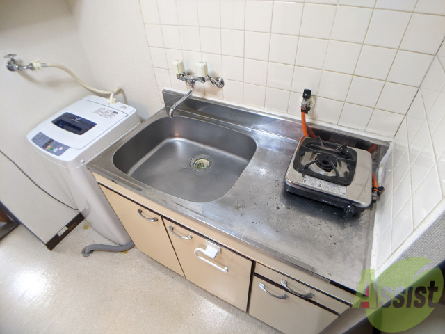 キッチン　キッチンです。コンロもしっかり設置されています。