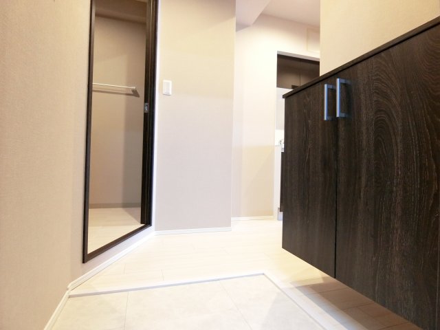 玄関　詳細は、RISUMO江坂本店→06-6155-7137まで♪