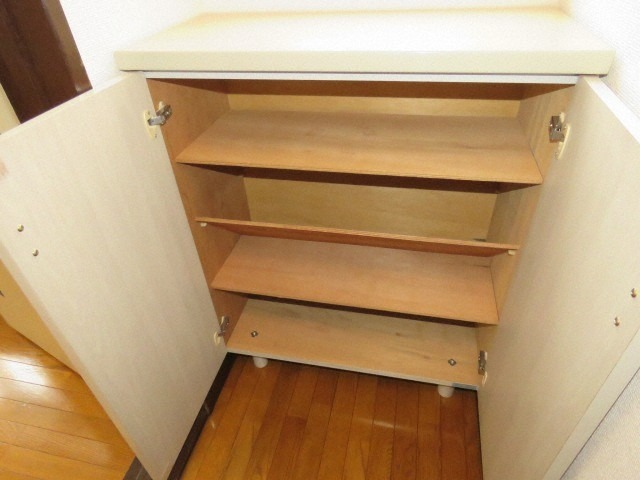 その他設備　シューズボックス