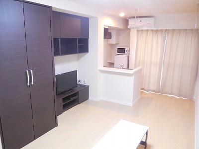 居室・リビング　家具家電付き