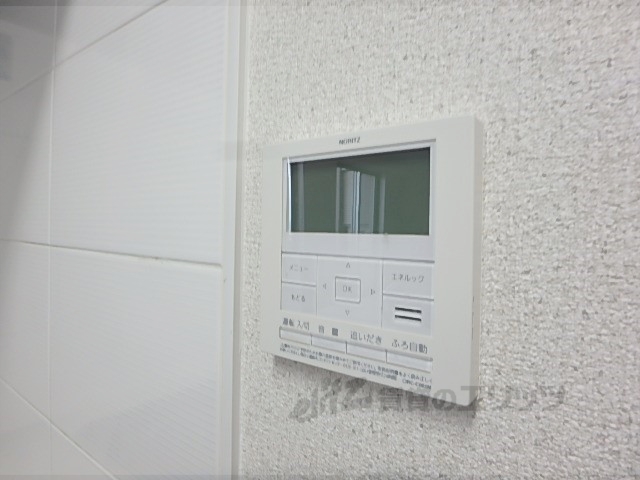 その他設備　給湯器リモコン