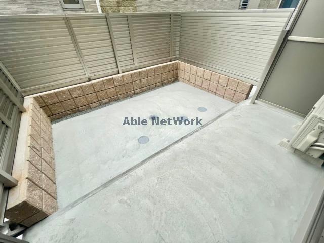 バルコニー　同型