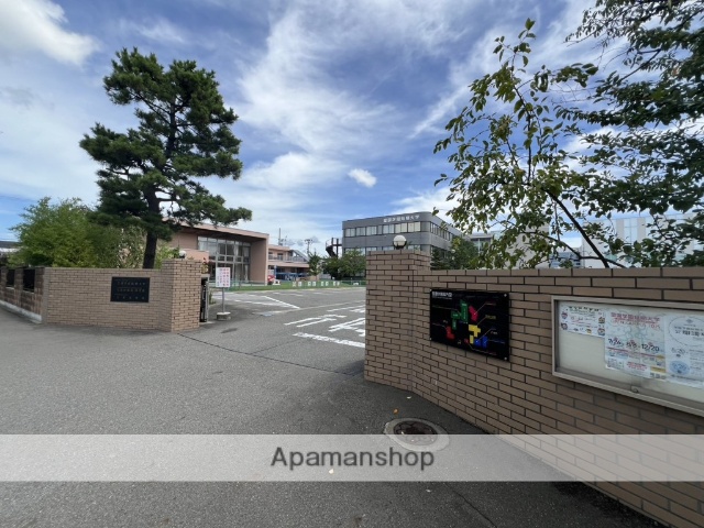 大学・短大　聖園学園短期大学（大学・短大）まで534m