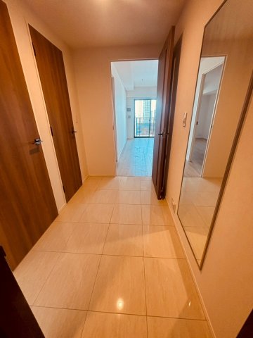 玄関　＊別部屋参照