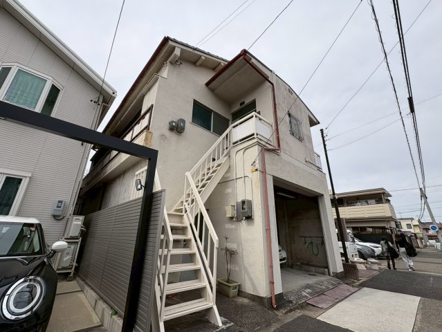 建物外観　池端町貸家2階