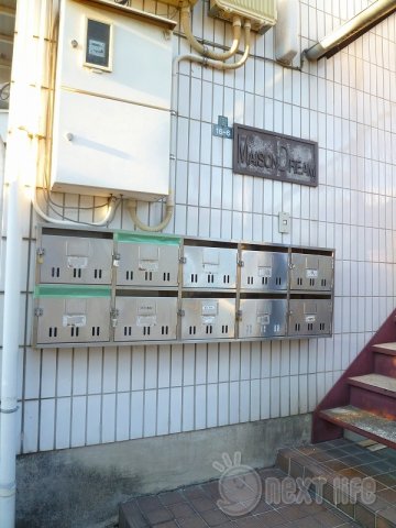 エントランス　メゾンドリーム