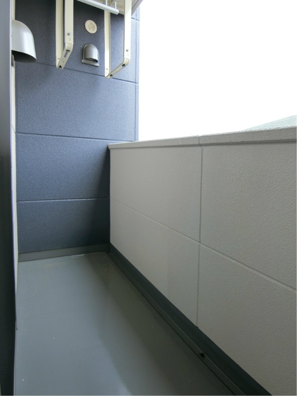 バルコニー　図面と現状に相違がある場合には現状を優先