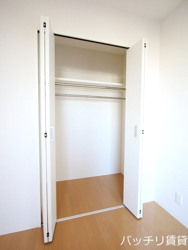 収納　同タイプ写真の為、現状優先