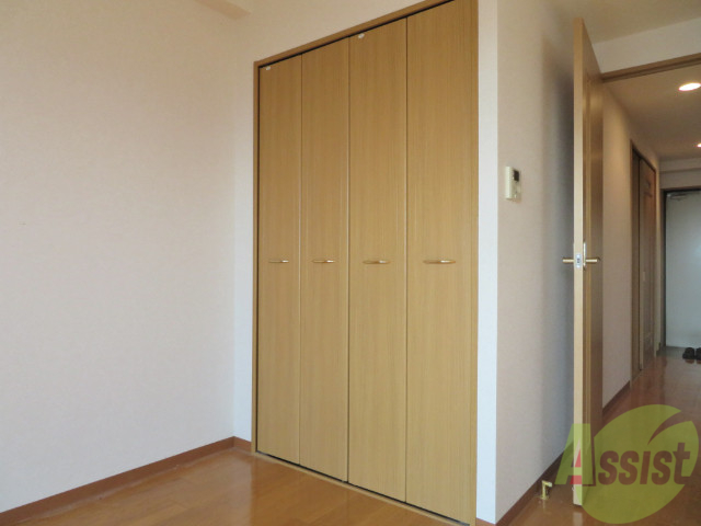 収納　クローゼットがありました。お洋服や荷物はここへ