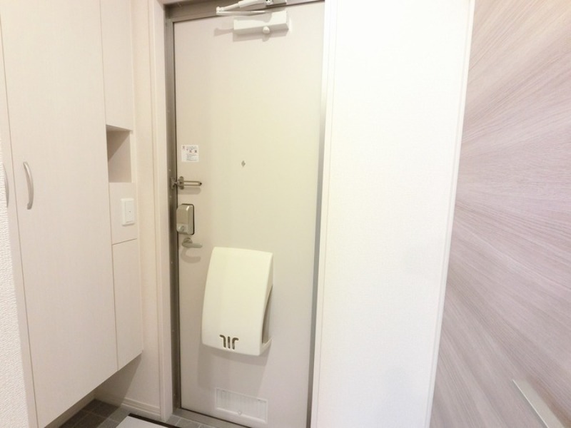 玄関　図面と現状に相違がある場合には現状を優先