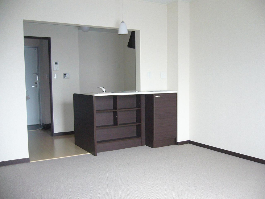 その他部屋・スペース　2階は絨毯床となります