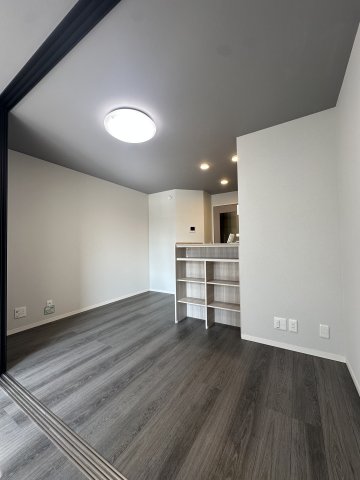 居室・リビング　202