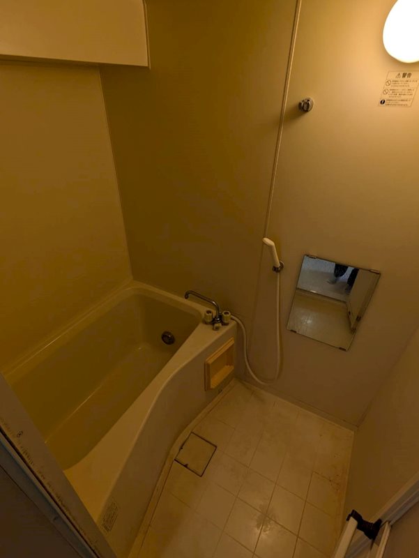 バス・シャワールーム　お風呂で日々の疲れを落としましょう