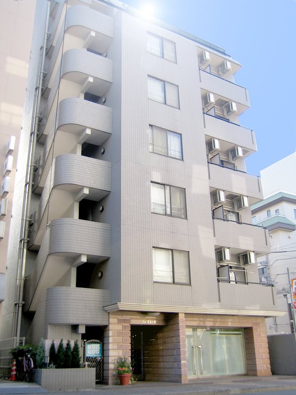 建物外観　外観は落ち着いています