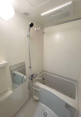 バス・シャワールーム　ハーミットクラブハウス新子安ＩＩＩ