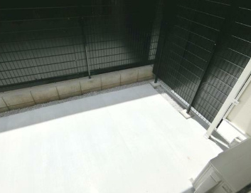 バルコニー　ハーミットクラブハウス新子安ＩＩＩ