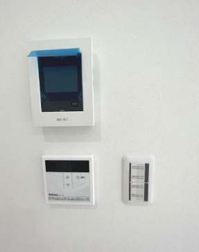 セキュリティ　ハーミットクラブハウス新子安ＩＩＩ