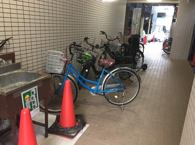 駐車場　駐輪場