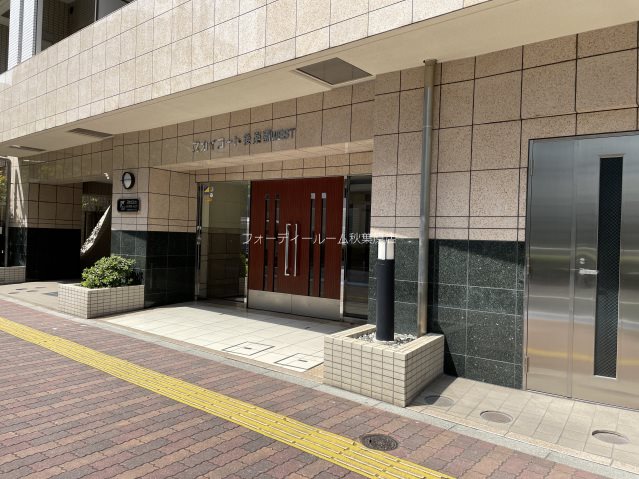 エントランス　★《見学予約受付中》当店では契約金がクレジット決済可能です★