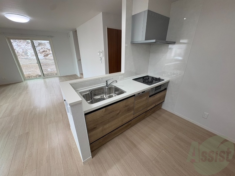 キッチン　システムキッチンなので、すぐお料理に使えます！