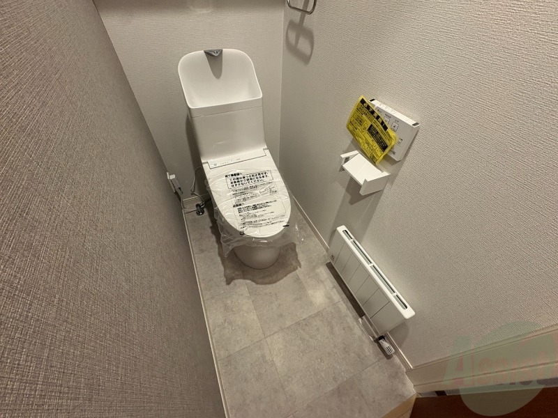 トイレ　シャワートイレになっているので快適です！