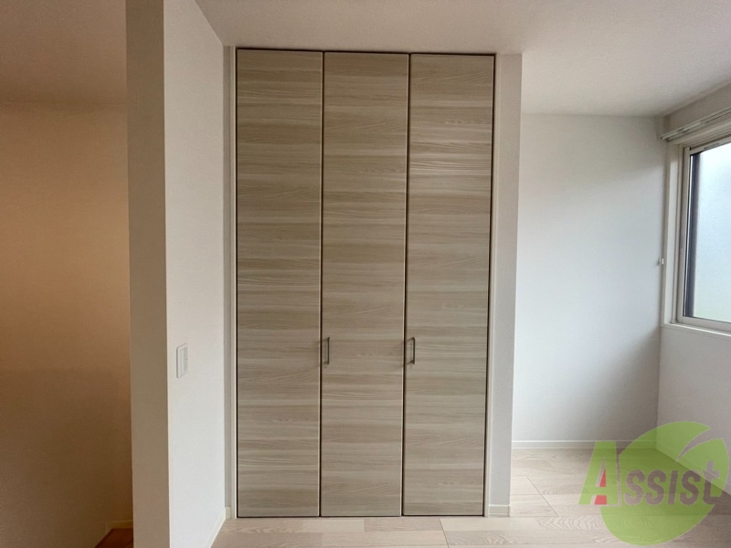 収納　収納スペースです。お洋服やお荷物はこちらへ。