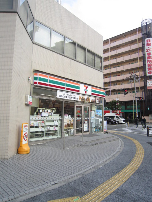 コンビニ　セブンイレブン大阪東野田町4丁目店（コンビニ）まで19m