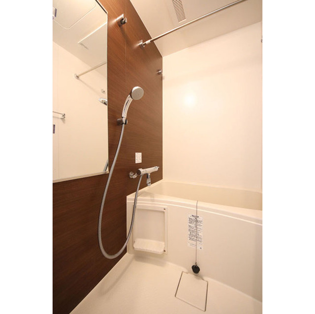 バス・シャワールーム　当社提携物件の為、どこよりも安く早く安心してご契約可能です。