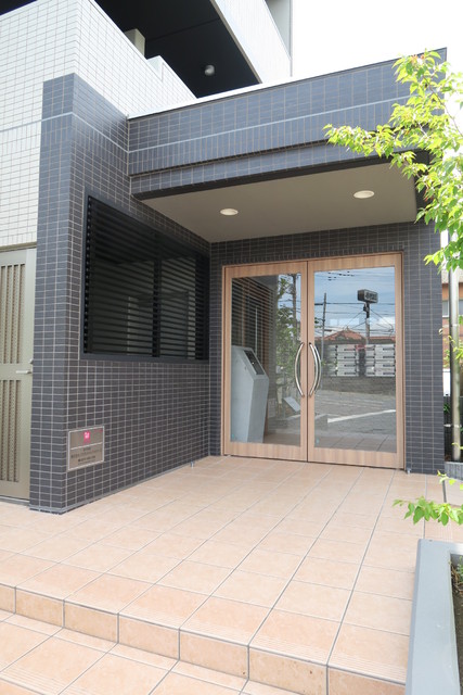 エントランス　建物入り口