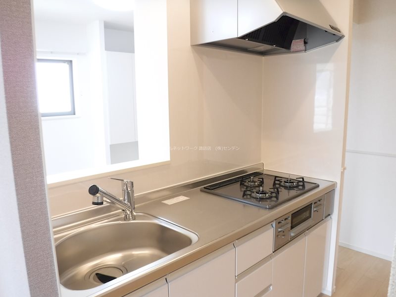 キッチン　写真は類似