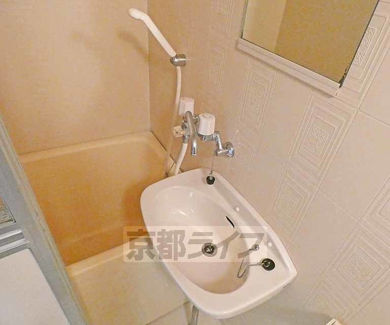 洗面設備　洗面所です。