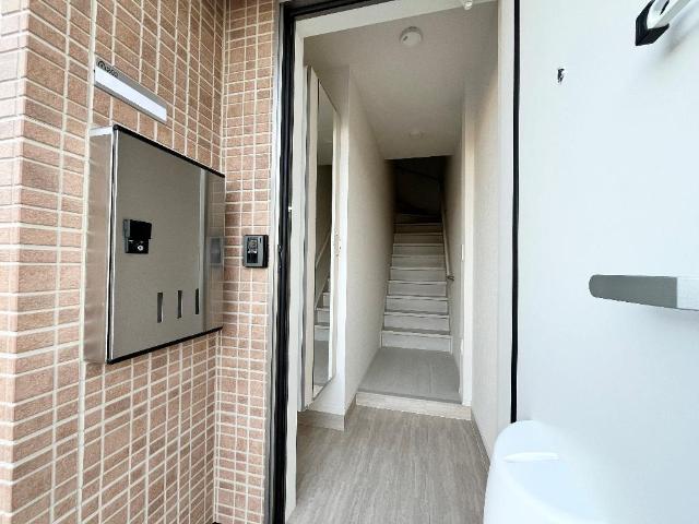 玄関　玄関（イメージ）