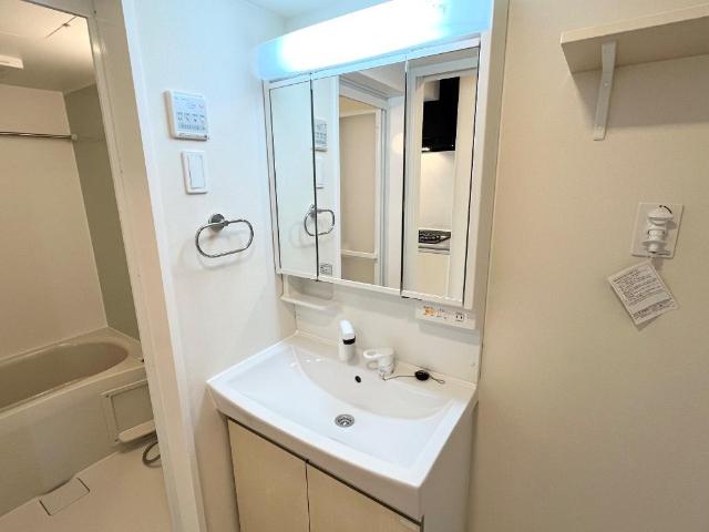 洗面設備　洗髪洗面化粧台（イメージ）