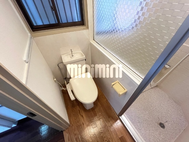 トイレ　別部屋参照、参考のお写真です。