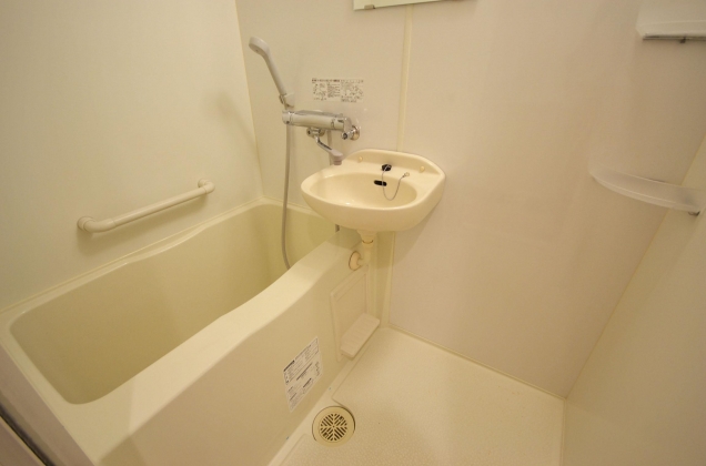 バス・シャワールーム　他部屋参考写真