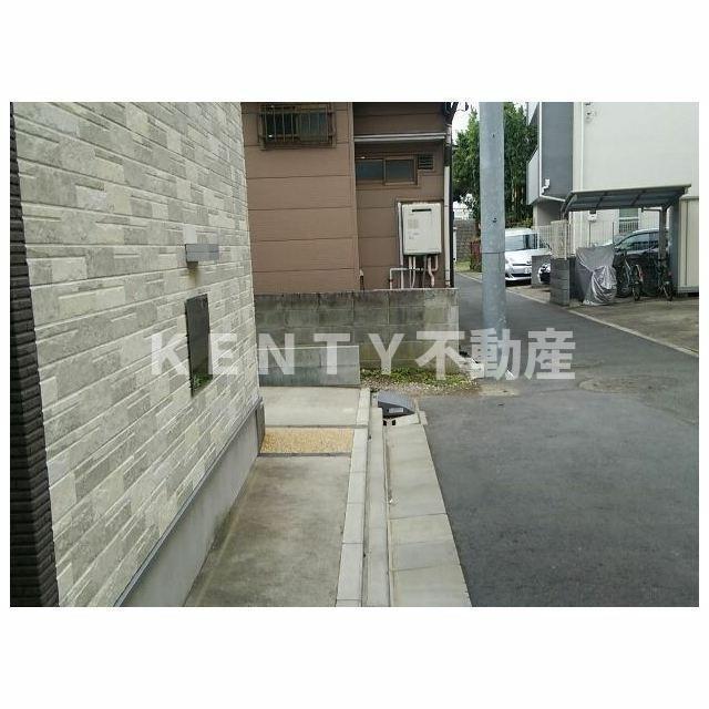 エントランス　建物の内部です