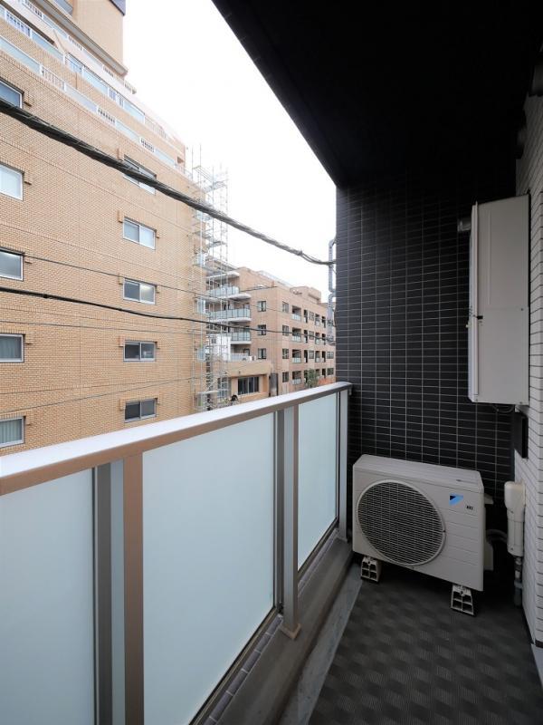 バルコニー　バルコニー