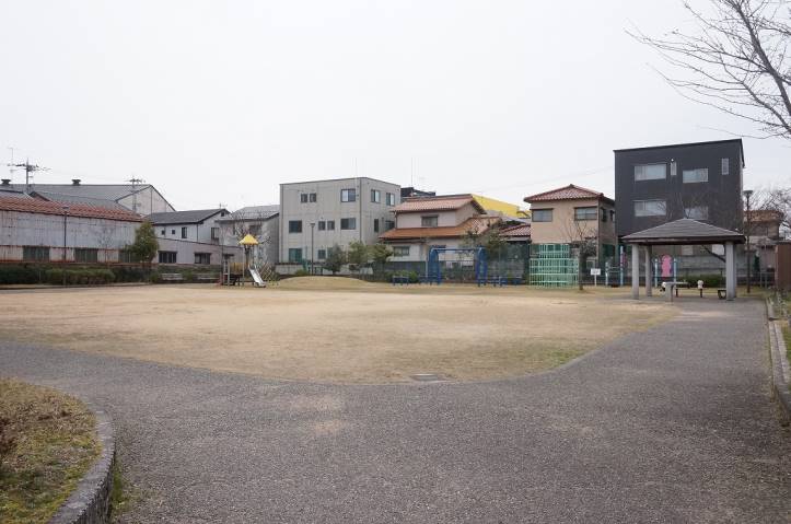 その他　ひまわり公園（その他）まで301m