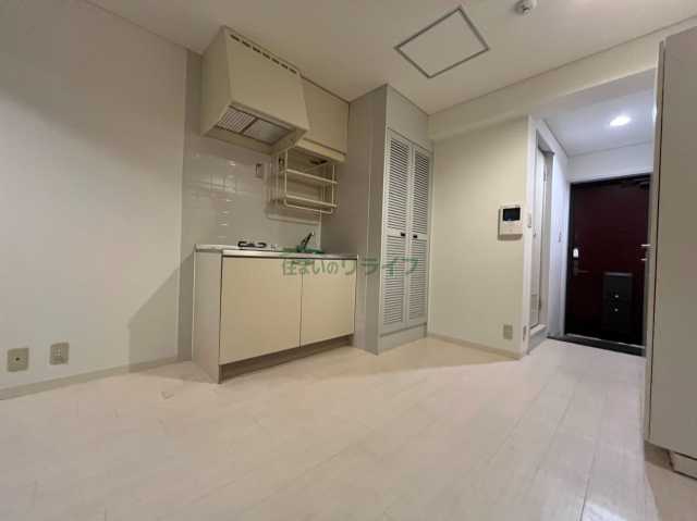 居室・リビング　別部屋参考写真です