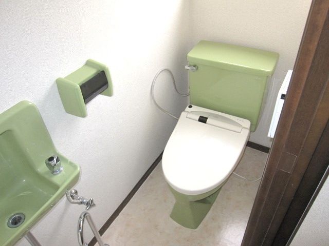 トイレ　★洗浄機付トイレ★