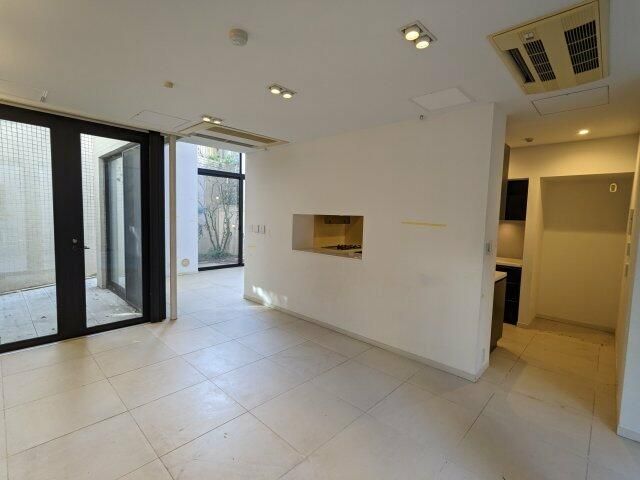 居室・リビング　おしゃれなリビングです