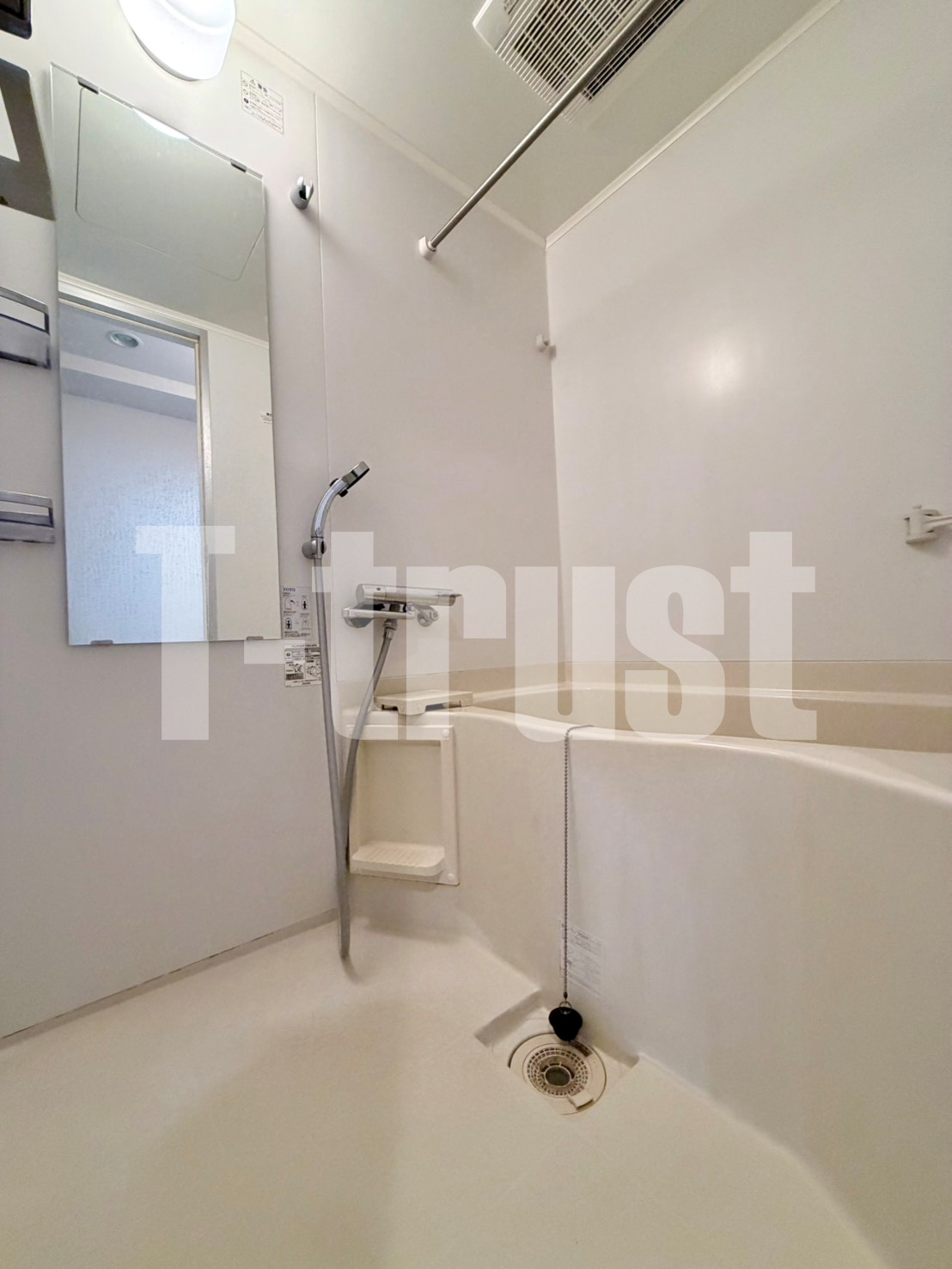 バス・シャワールーム　別部屋・反転タイプ