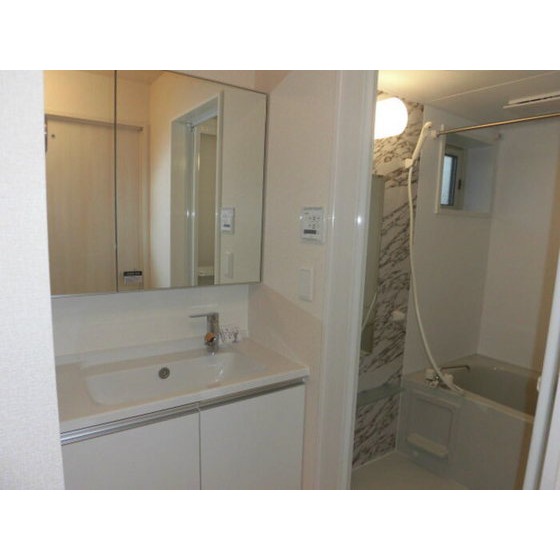 洗面設備　洗髪洗面台