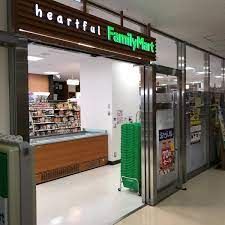 コンビニ　ファミリーマート JCHO大阪病院店（コンビニ）まで183m